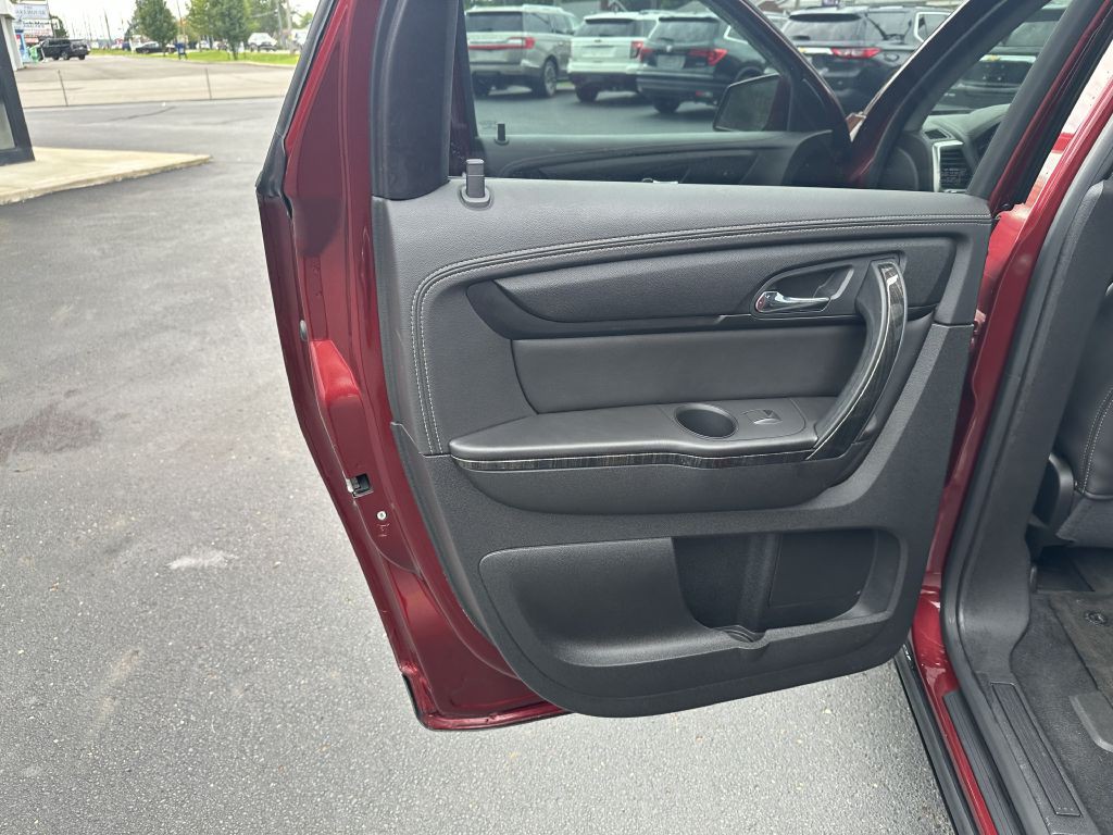2017 GMC Acadia Image 24