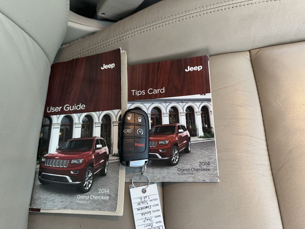 2014 Jeep Grand Cherokee Image 30