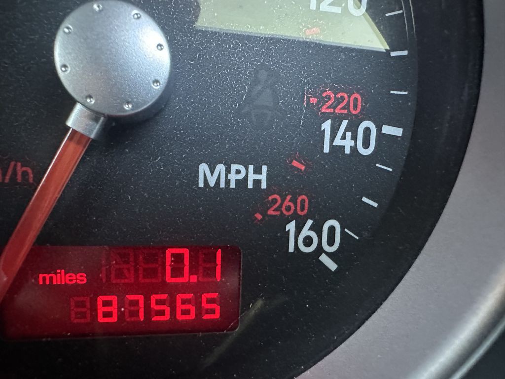 2001 Audi TT Image 7