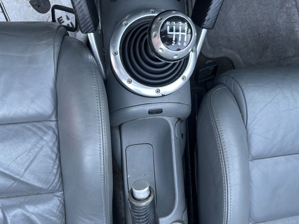 2001 Audi TT Image 10