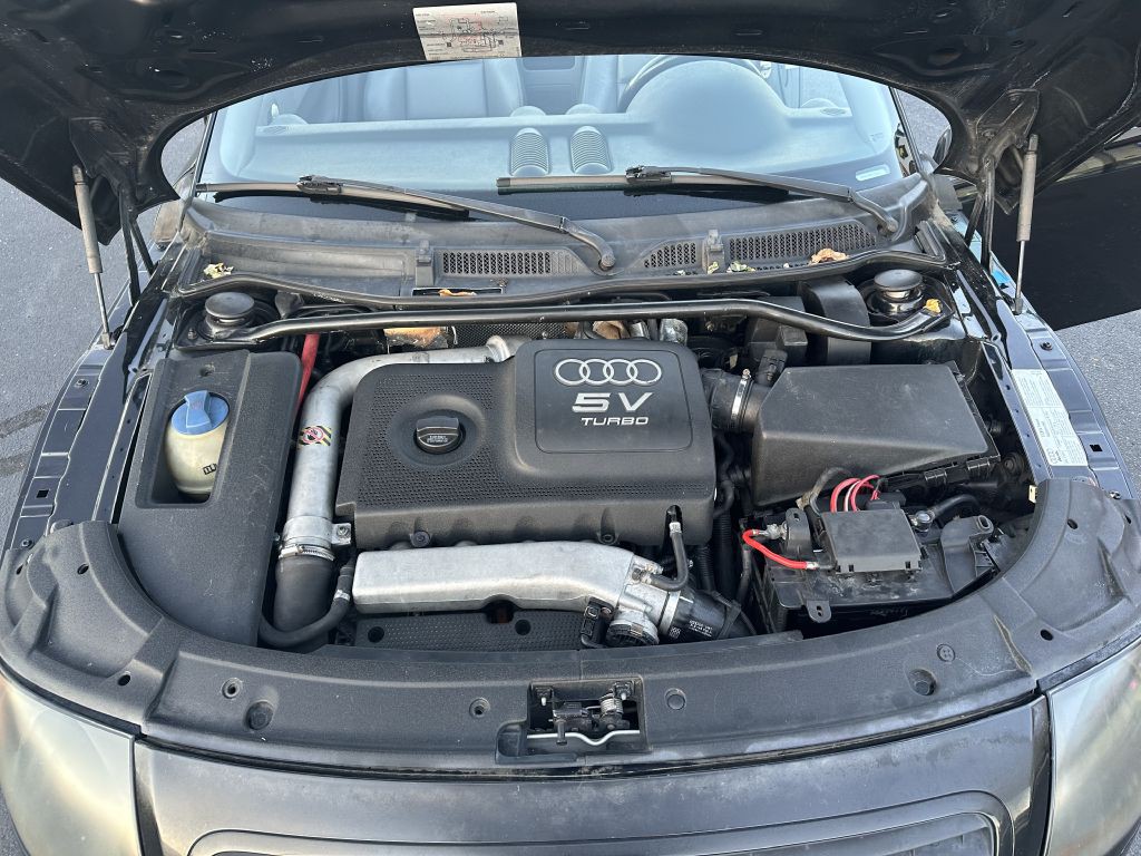 2001 Audi TT Image 11