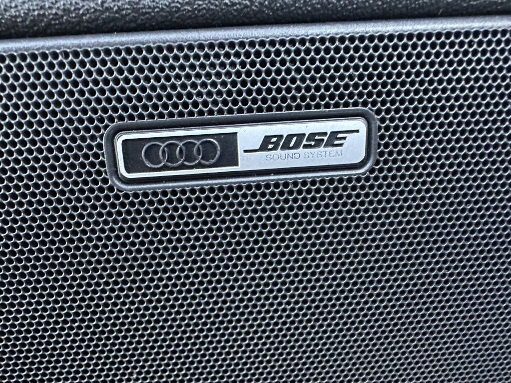 2001 Audi TT Image 14