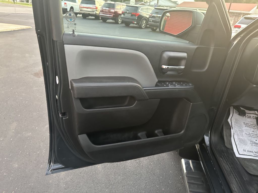 2017 GMC Sierra Image 19