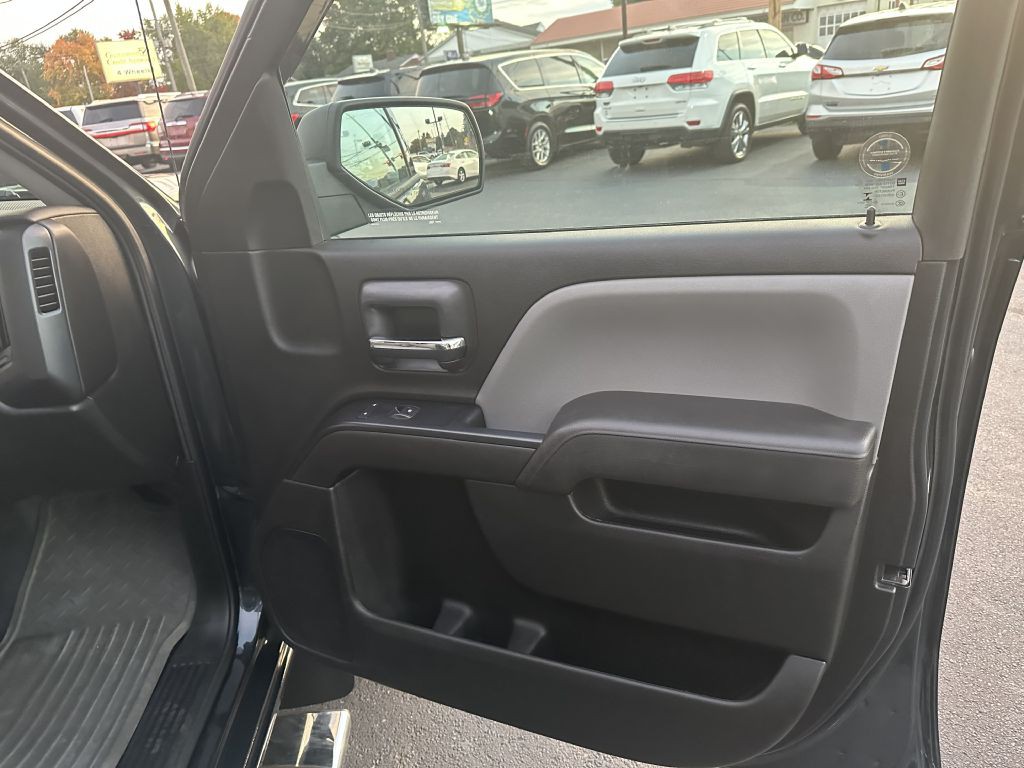 2017 GMC Sierra Image 25