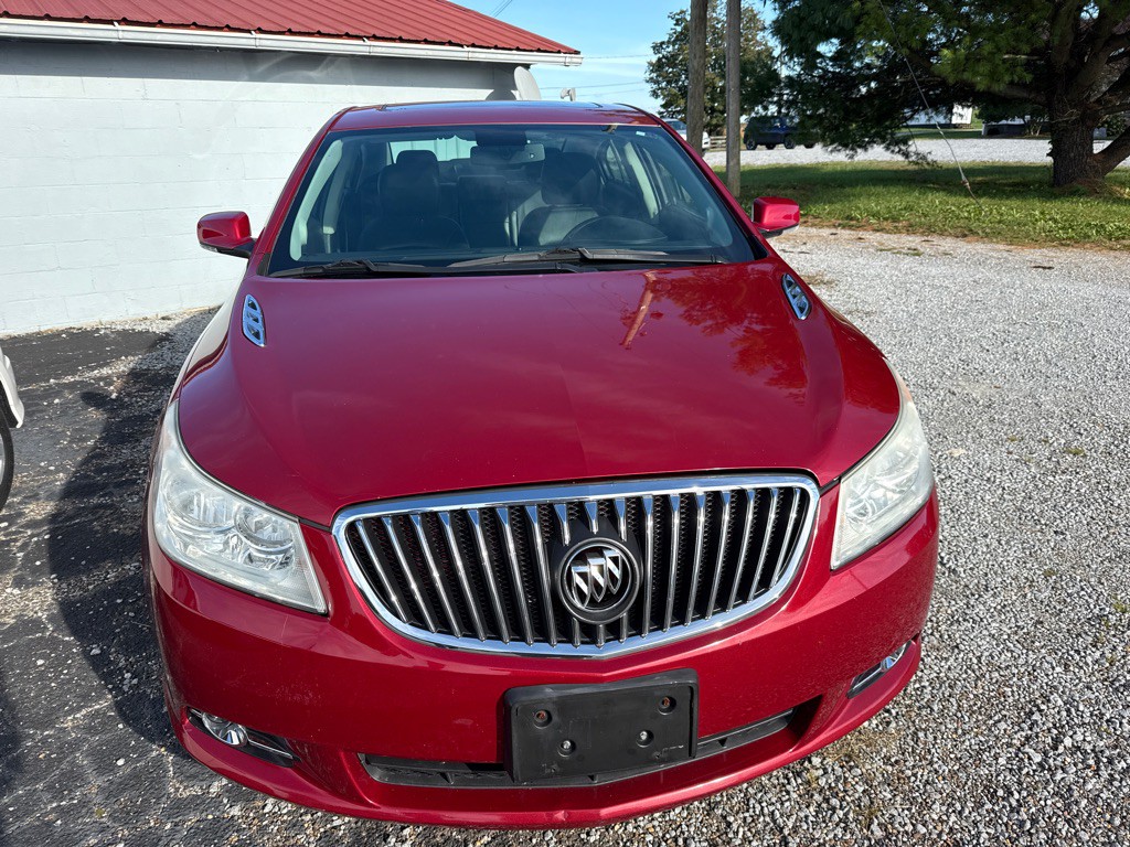2013 Buick Lacrosse Image 2