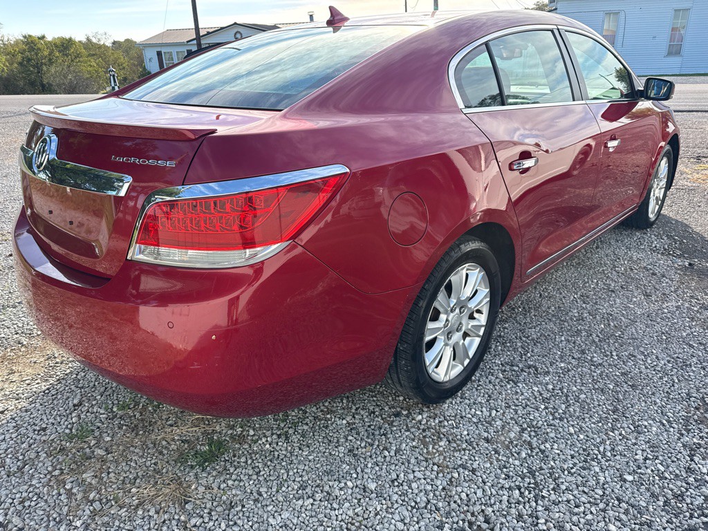 2013 Buick Lacrosse Image 8
