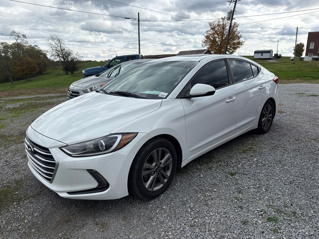 2018 Hyundai Elantra Image 1