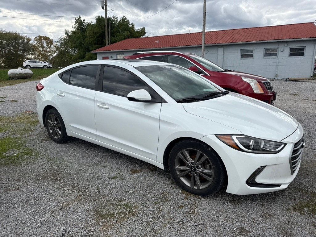 2018 Hyundai Elantra Image 3