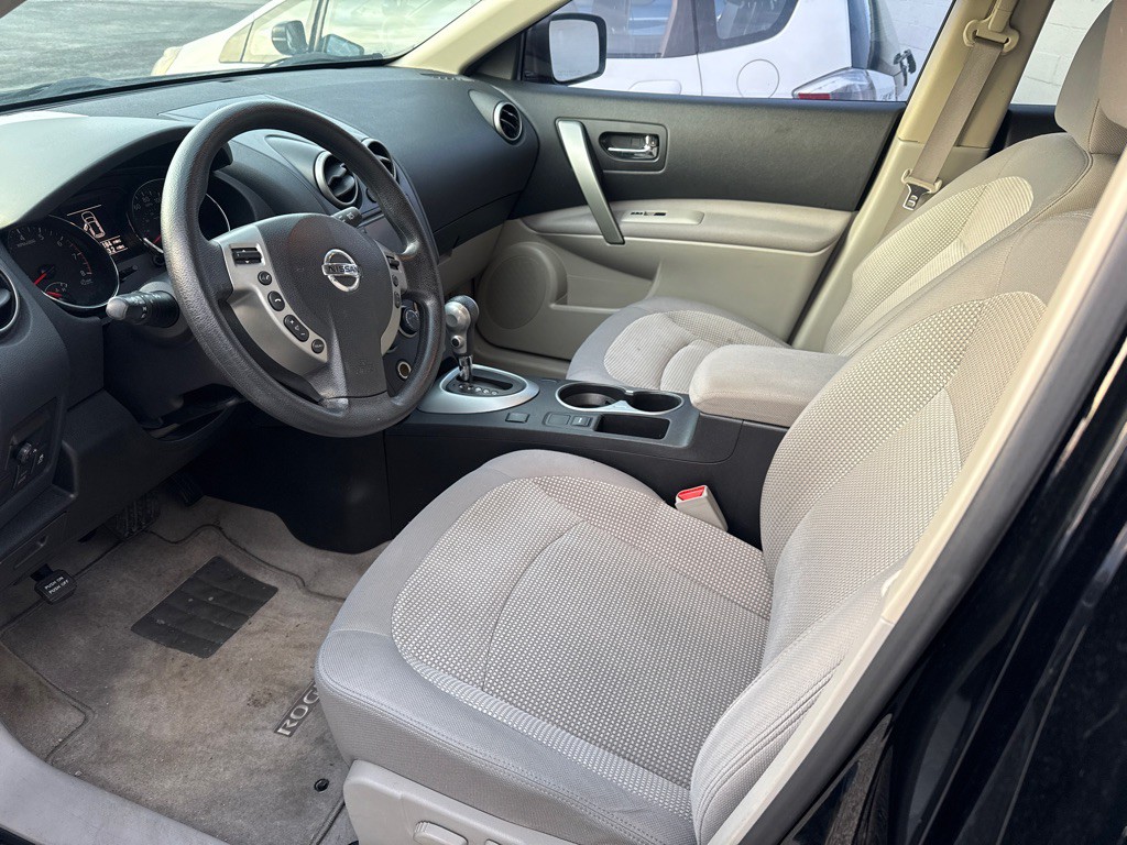 2013 Nissan Rogue Image 5