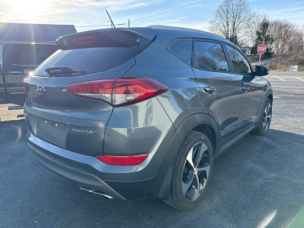 2016 Hyundai Tucson Image 4