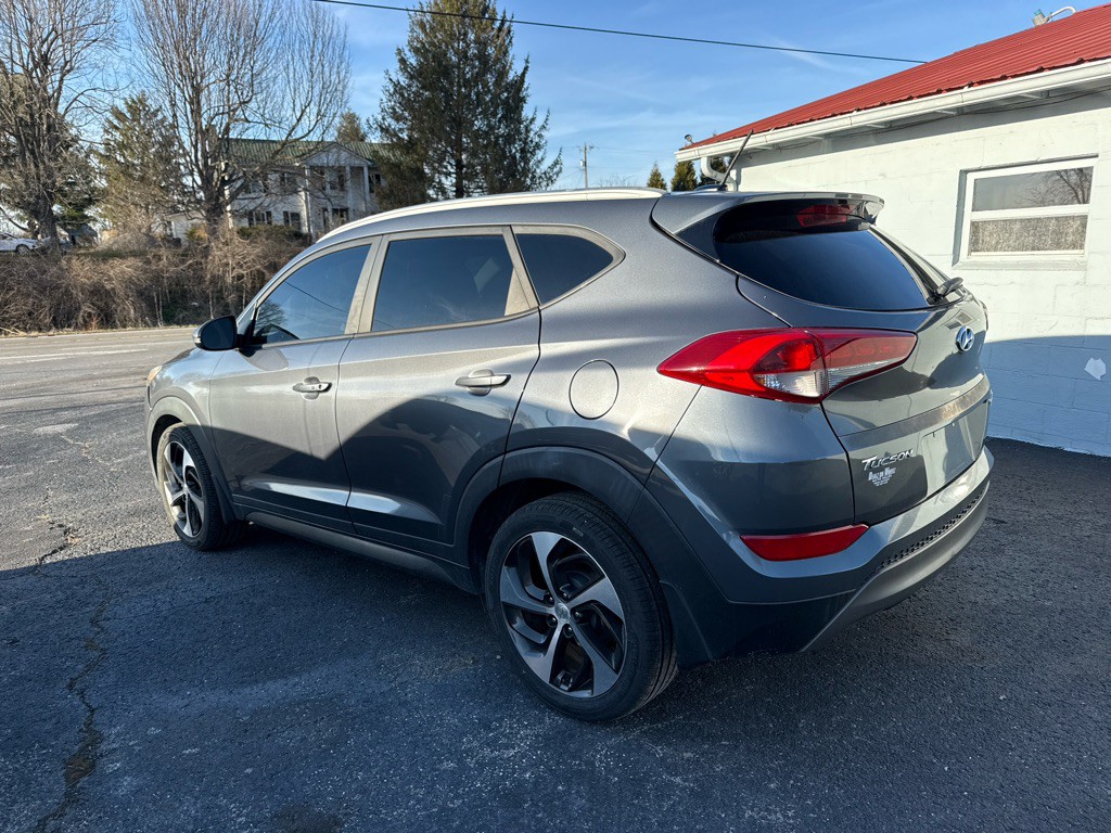 2016 Hyundai Tucson Image 13