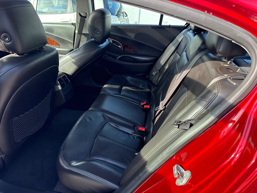 2013 Buick Lacrosse Image 6