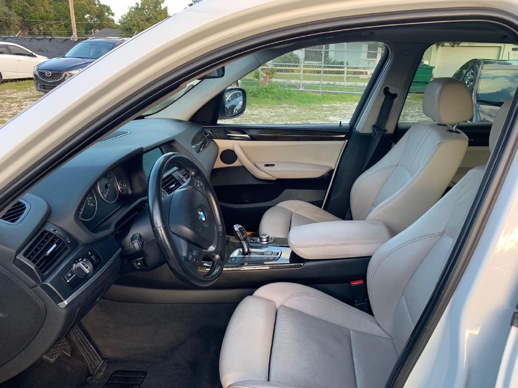 2011 BMW X3 Image 15