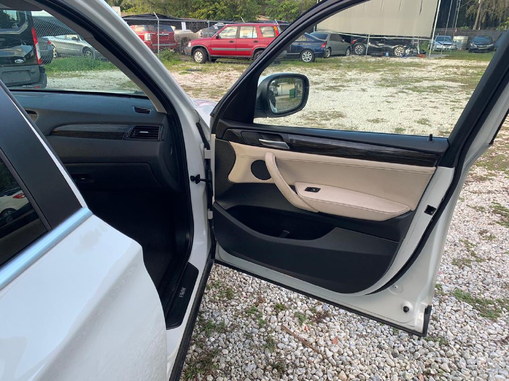 2011 BMW X3 Image 21