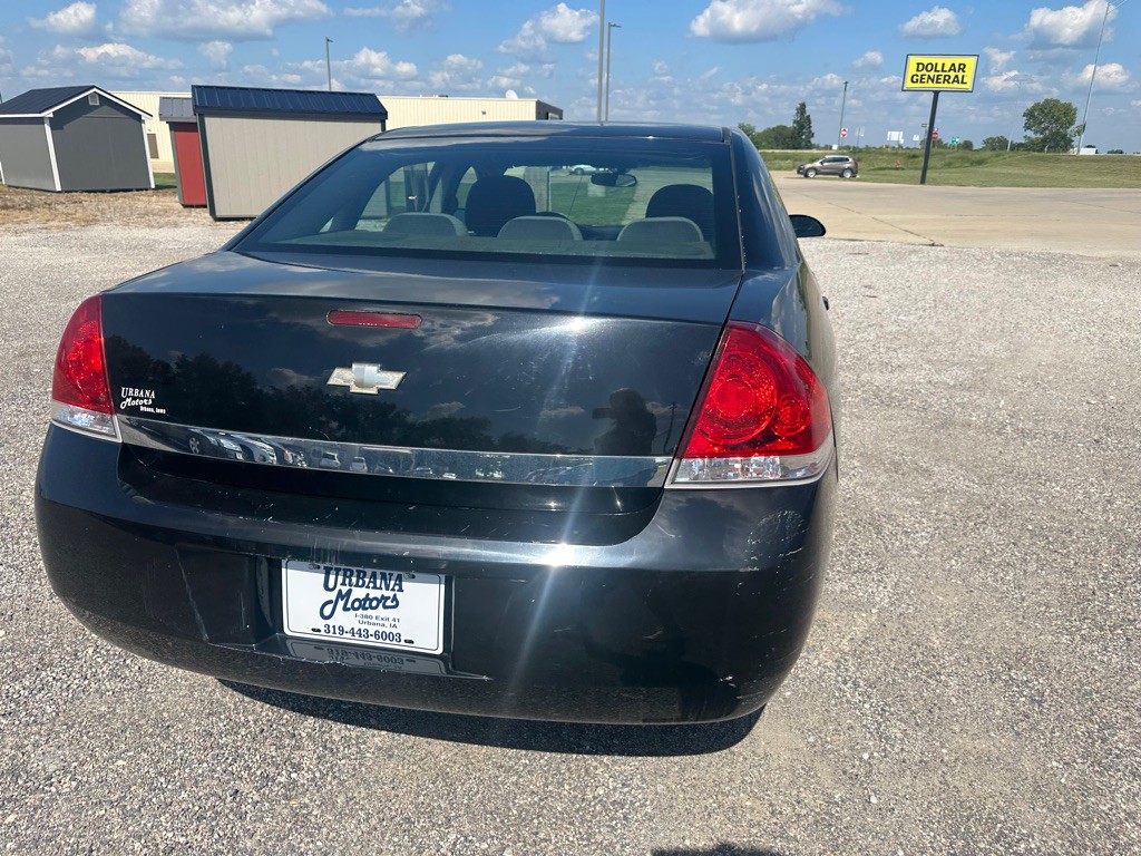2010 Chevrolet Impala Image 4