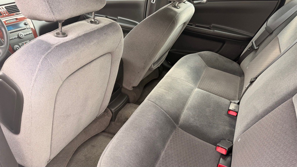 2009 Chevrolet Impala Image 10