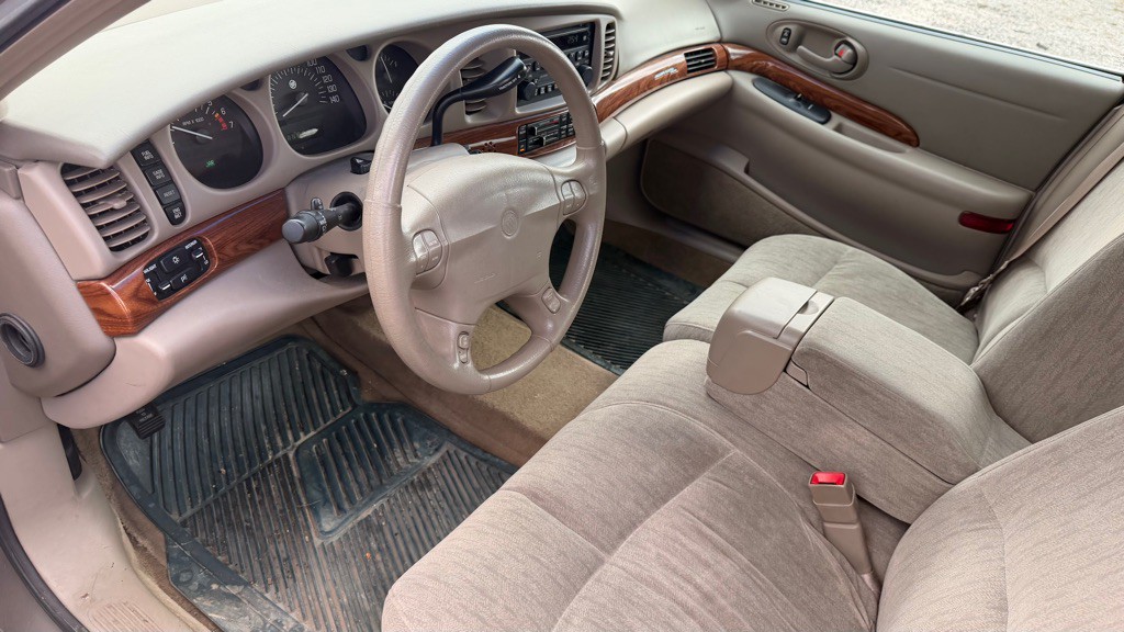 2002 Buick LeSabre Image 9