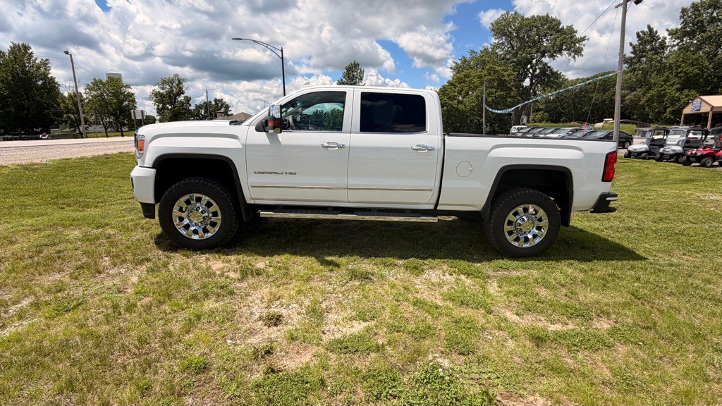 2015 GMC Sierra Image 6