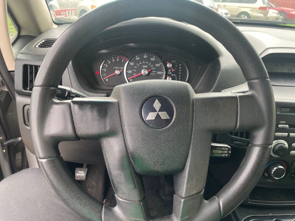 2008 Mitsubishi Endeavor Image 54