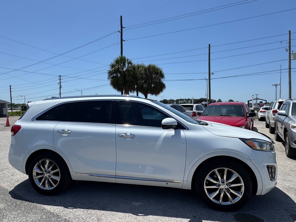 2016 Kia Sorento Image 5