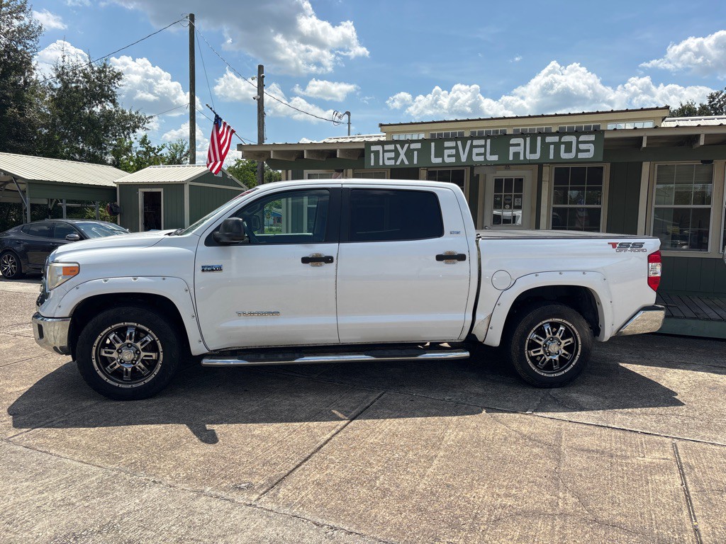 2016 Toyota Tundra Image 2