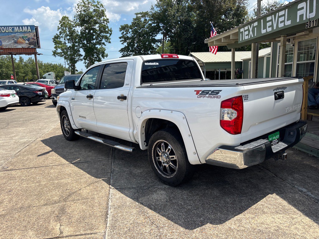 2016 Toyota Tundra Image 3