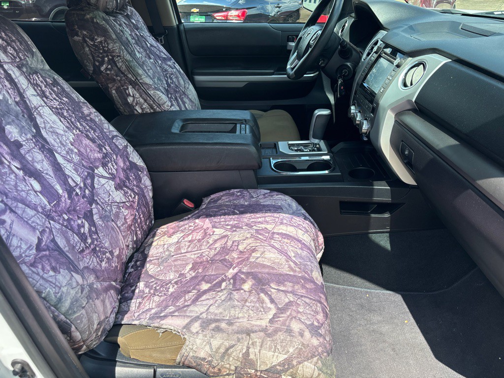 2016 Toyota Tundra Image 14