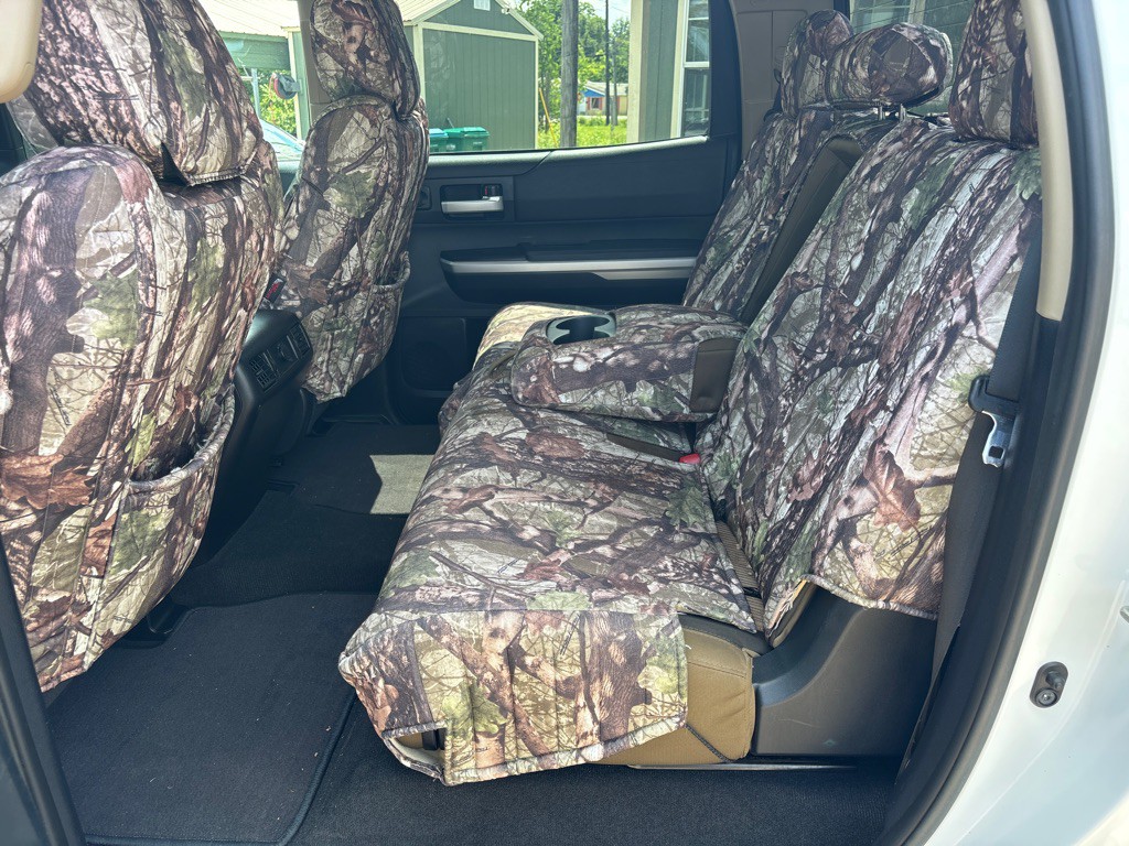 2016 Toyota Tundra Image 16