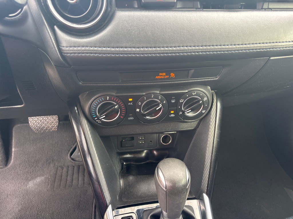 2016 Scion iA Image 14