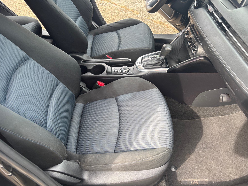 2016 Scion iA Image 17