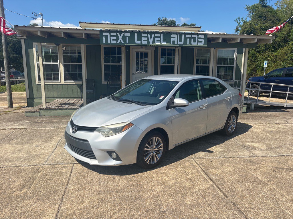 2014 Toyota Corolla Image 1