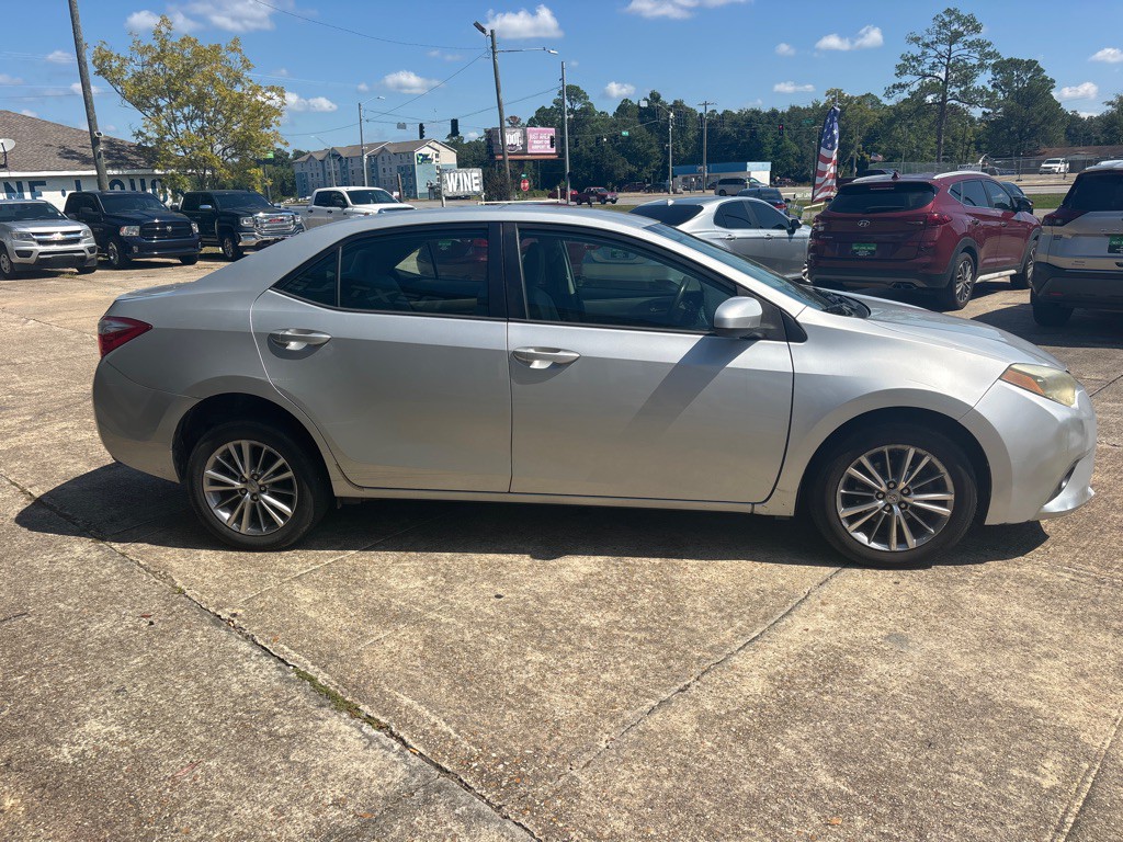 2014 Toyota Corolla Image 6