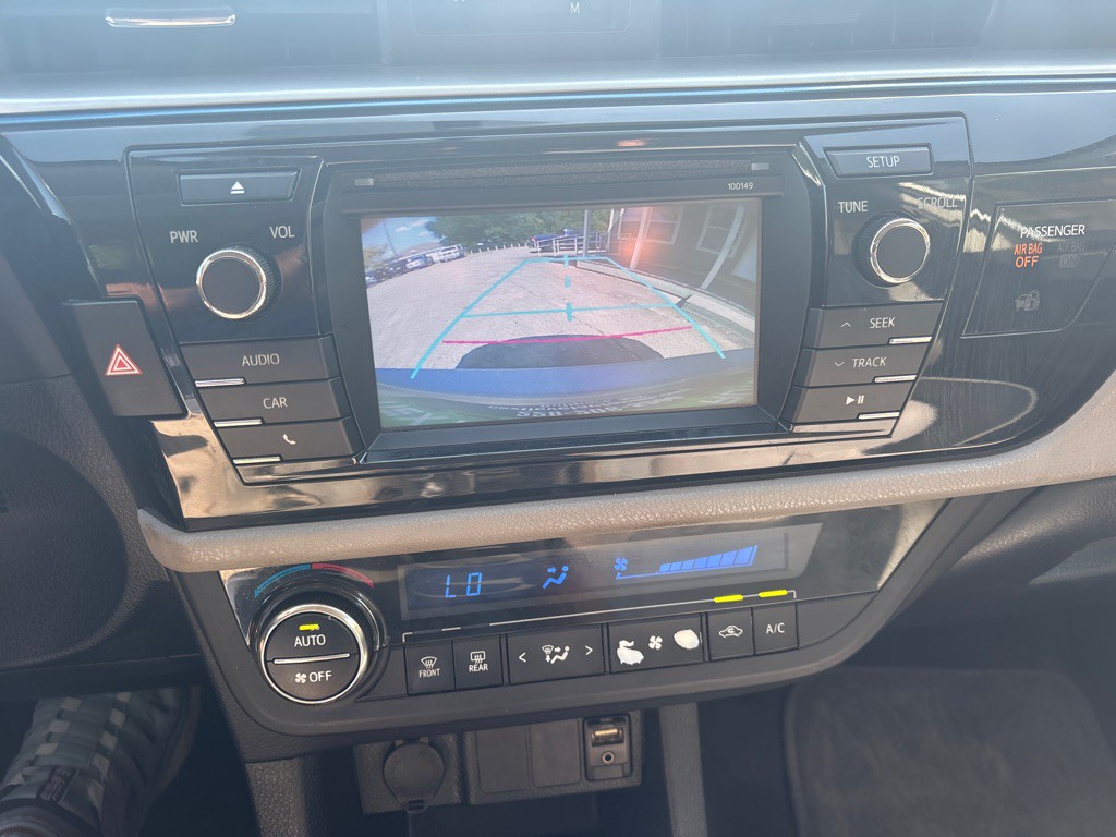 2014 Toyota Corolla Image 13