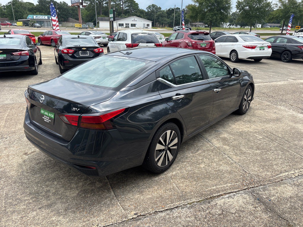 2021 Nissan Altima Image 7
