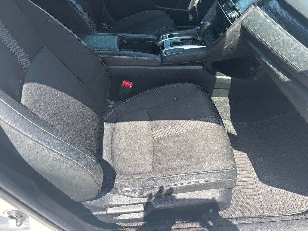 2019 Honda Civic Image 16