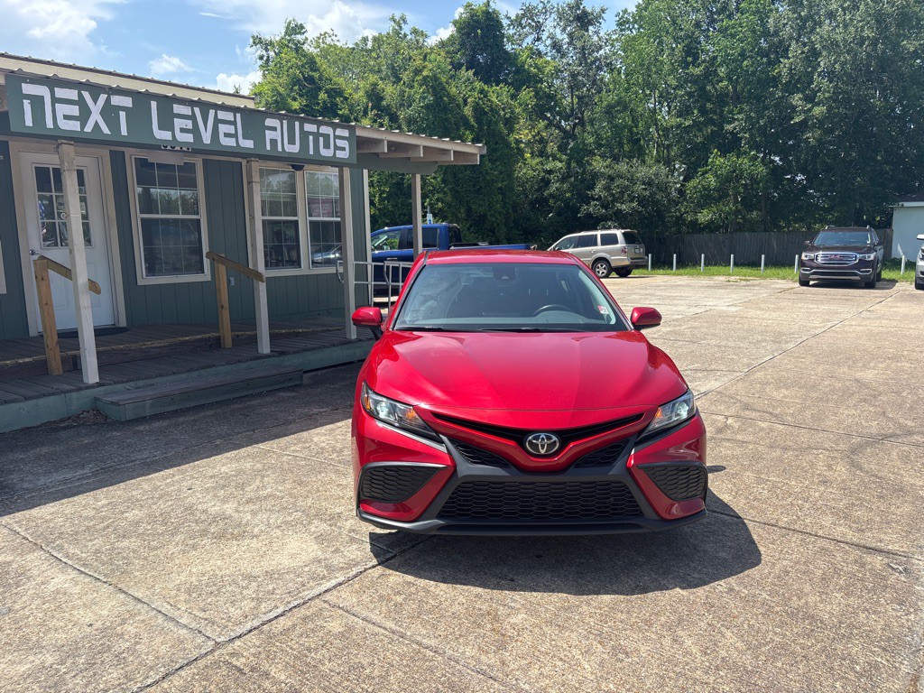 2021 Toyota Camry Image 4