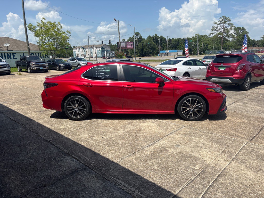 2021 Toyota Camry Image 6