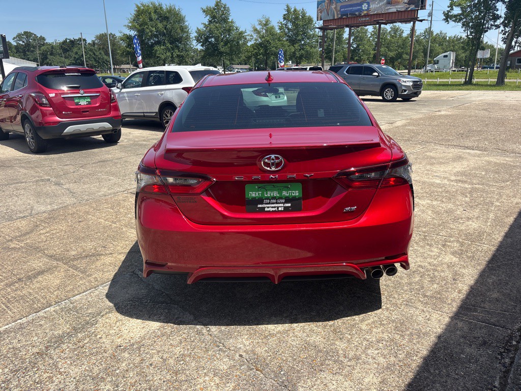 2021 Toyota Camry Image 9
