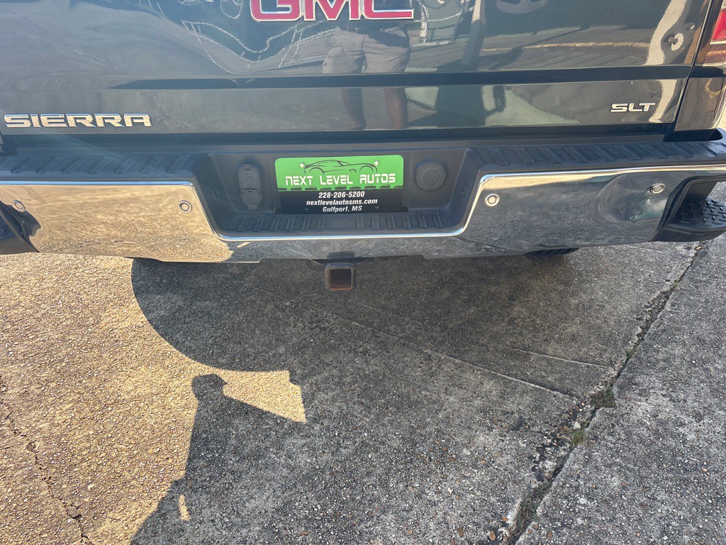 2018 GMC Sierra Image 8