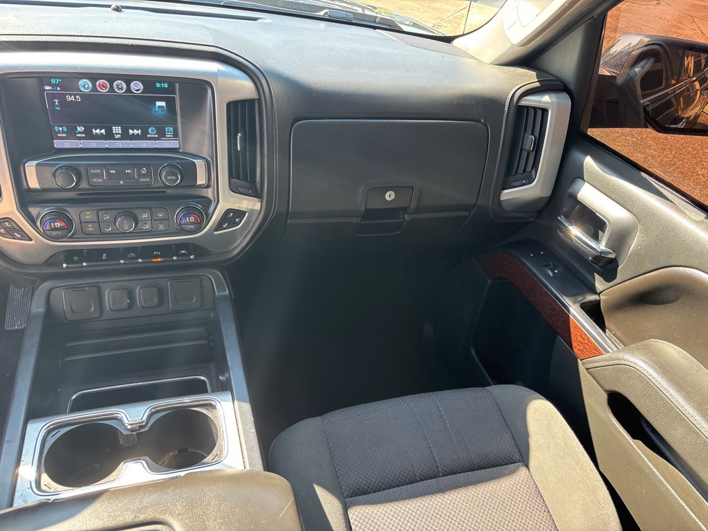 2018 GMC Sierra Image 16