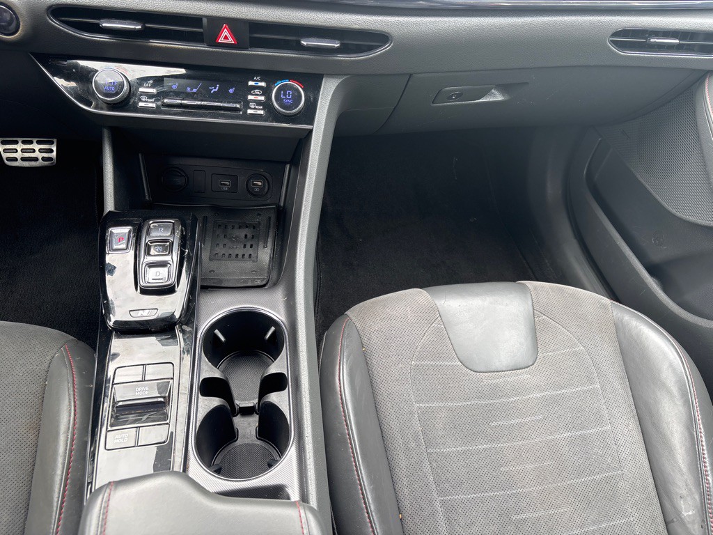 2021 Hyundai Sonata Image 17