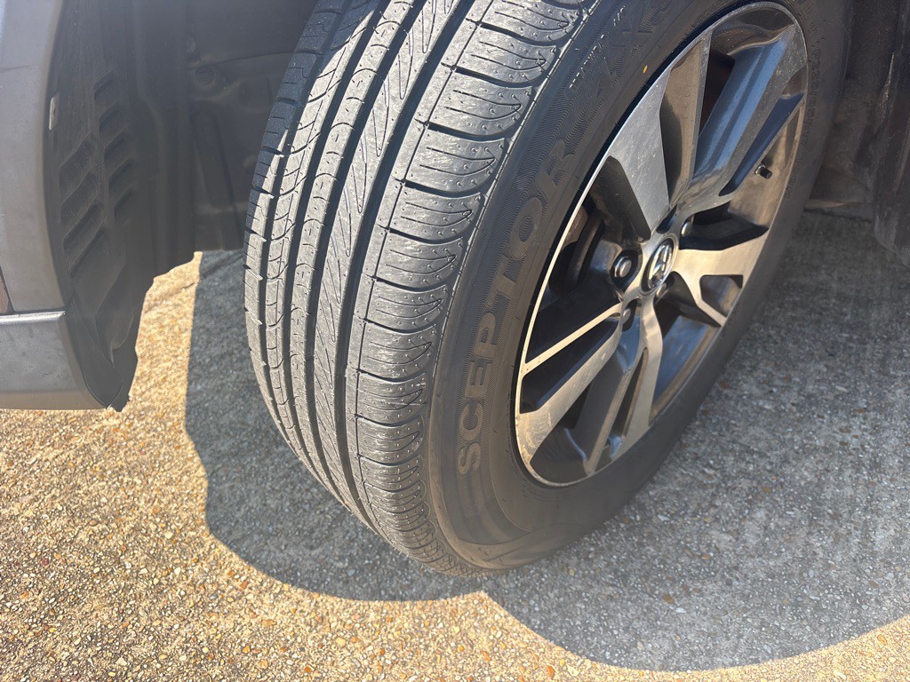 2017 Toyota Rav4 Image 10