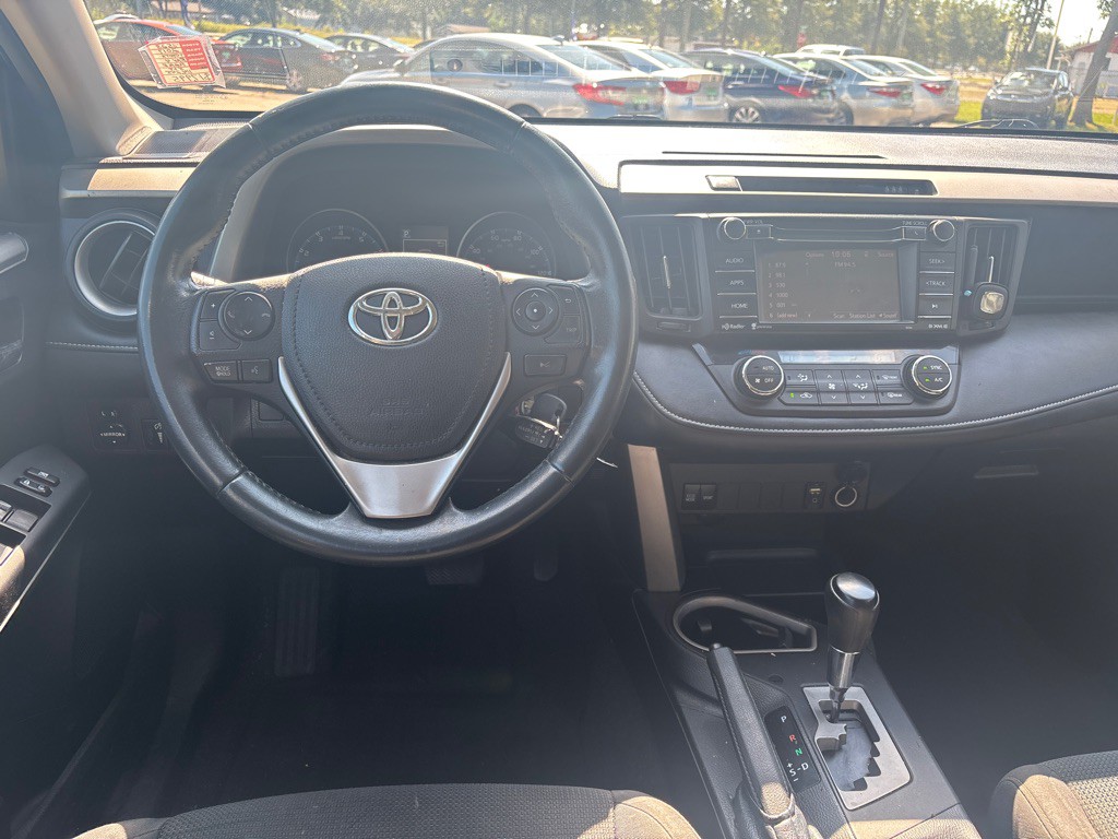2017 Toyota Rav4 Image 17