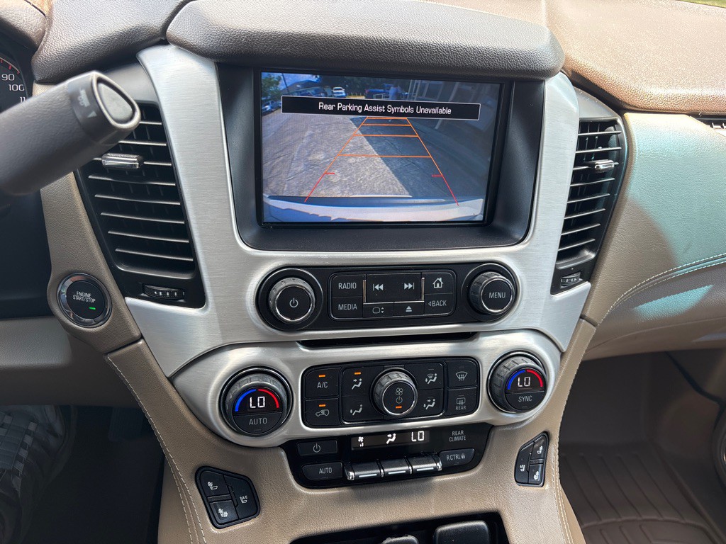 2015 GMC Yukon Image 16