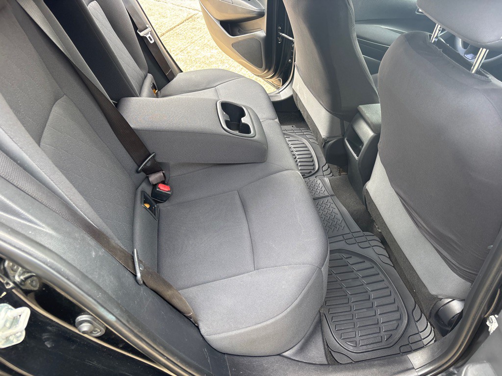 2020 Toyota Corolla Image 16