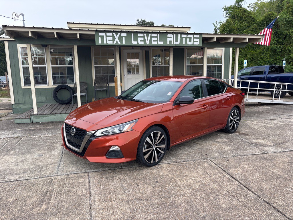 2021 Nissan Altima Image 1