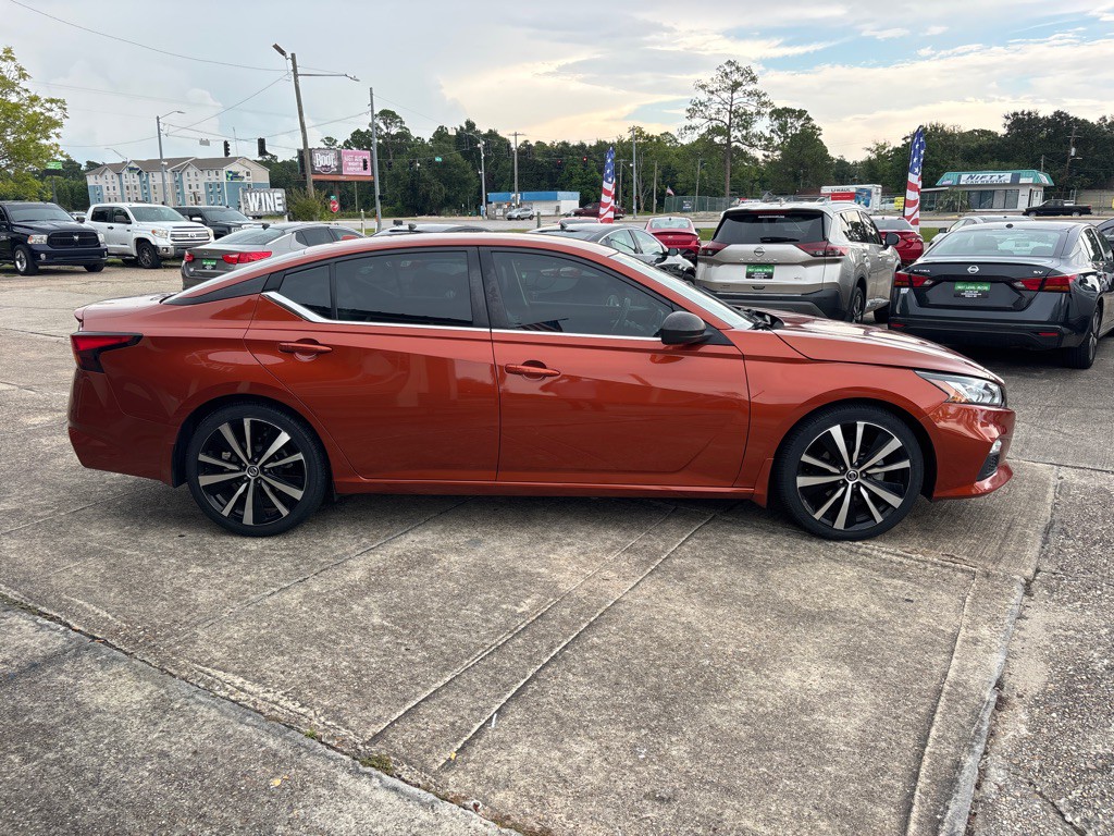 2021 Nissan Altima Image 6