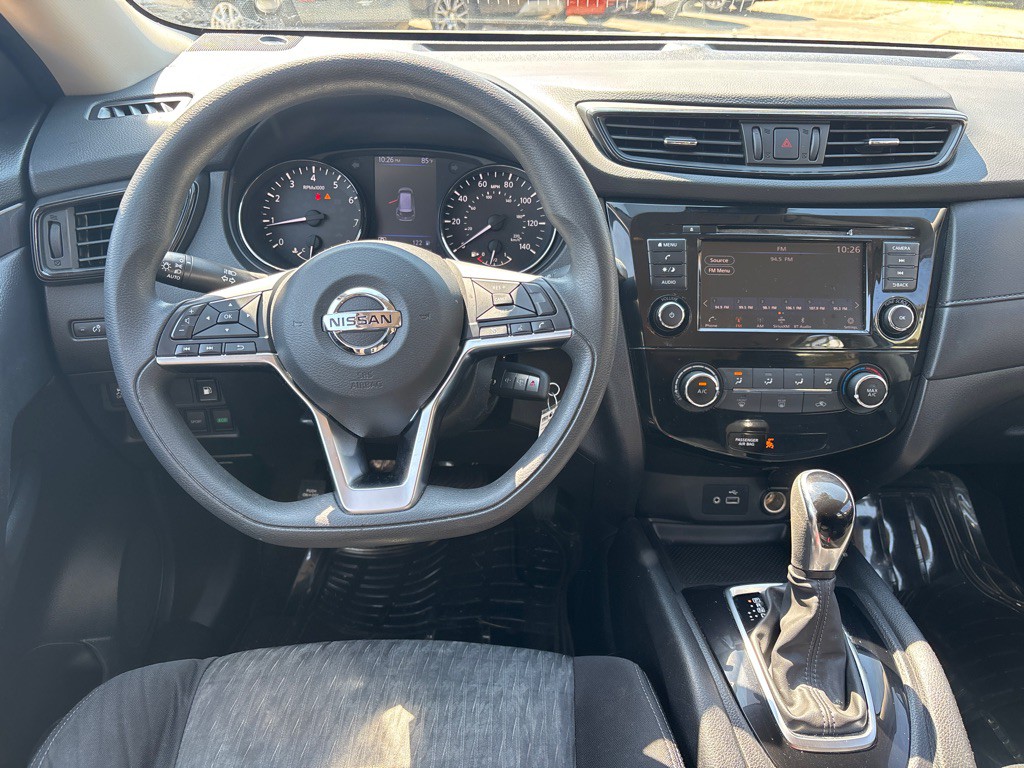 2019 Nissan Rogue Image 16