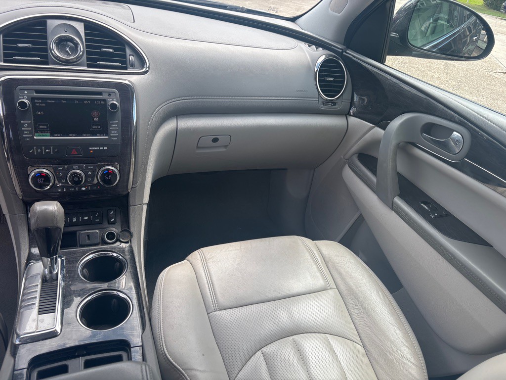 2015 Buick Enclave Image 19