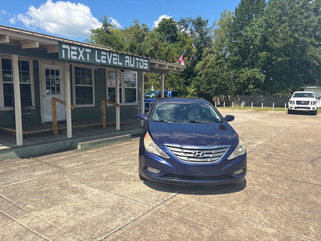 2012 Hyundai Sonata Image 4